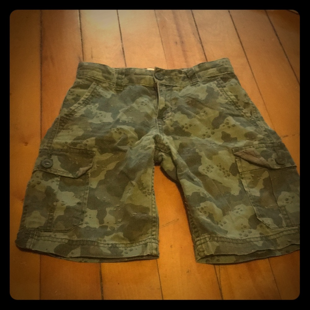 Levi’s little boy camo pants